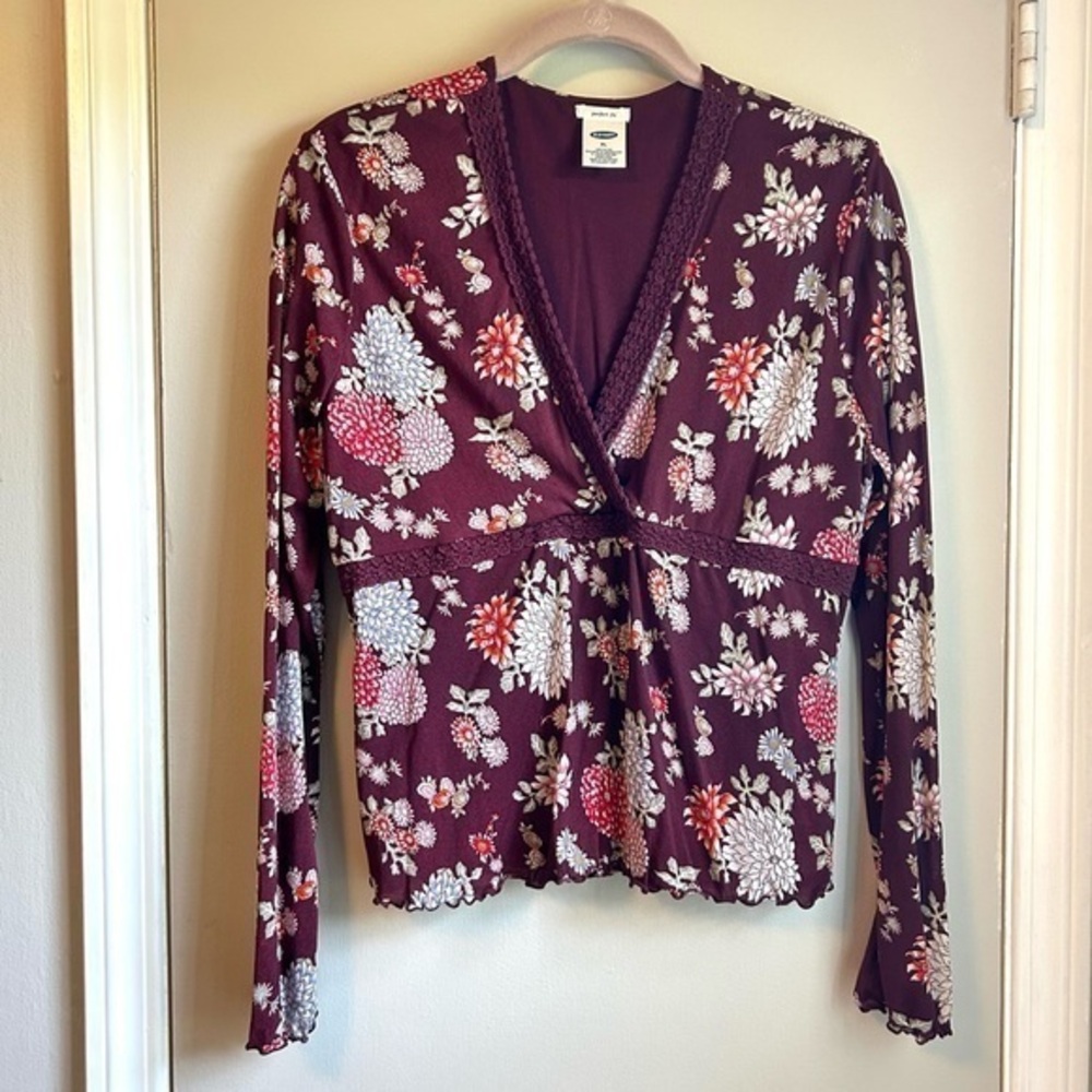 Old Navy Maroon Floral Chrysanthemum Long Sleeve Women’s Empire Waist Blouse - L